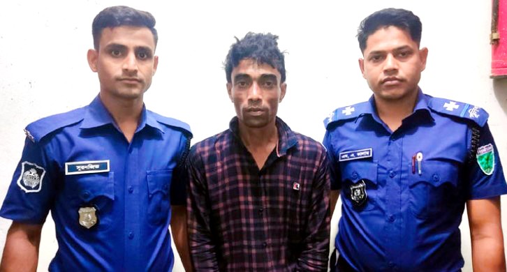 একাধিক ডাকাতি মামলার আসামী কুখ্যাত ডাকাত সর্দার বাবুল খাঁ গ্রেফতার